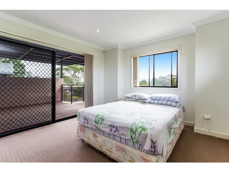 4 Mount Street, Constitution Hill NSW 2145